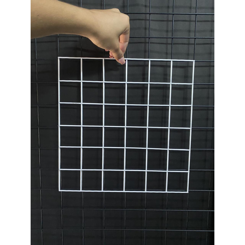 Металева декоративна сітка мудборд 30х30 см яч 5*5 см  для приміщень на стіну